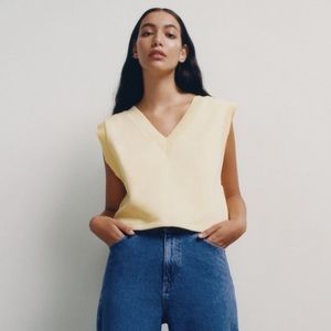NWT Zara Cropped Sweater Vest